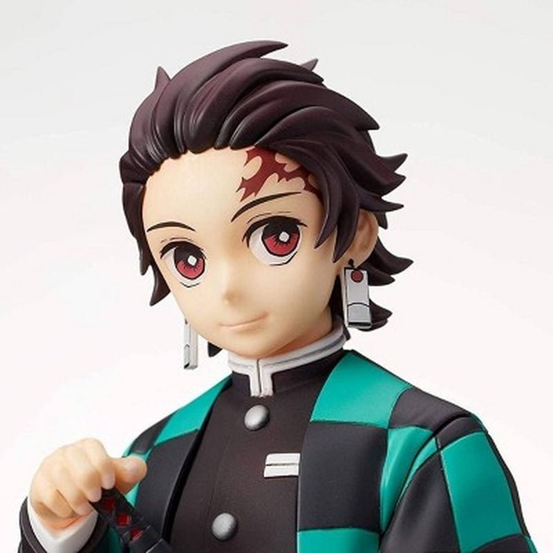 Demon Slayer Tanjiro Sibling Bonds Figure - LOW&BEHOLD