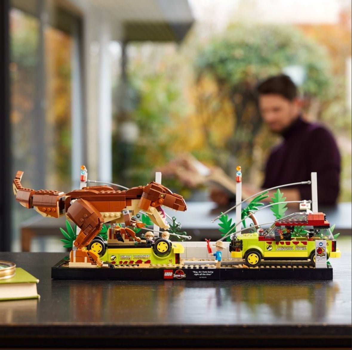 LEGO Jurassic Park T. rex Breakout Set 76956 - LOW&BEHOLD