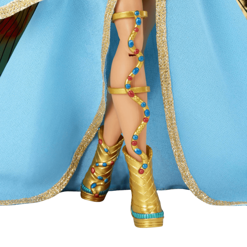 MGA Entertainment LOL Surprise O.M.G Fierce Collector Cleopatra - LOW&BEHOLD