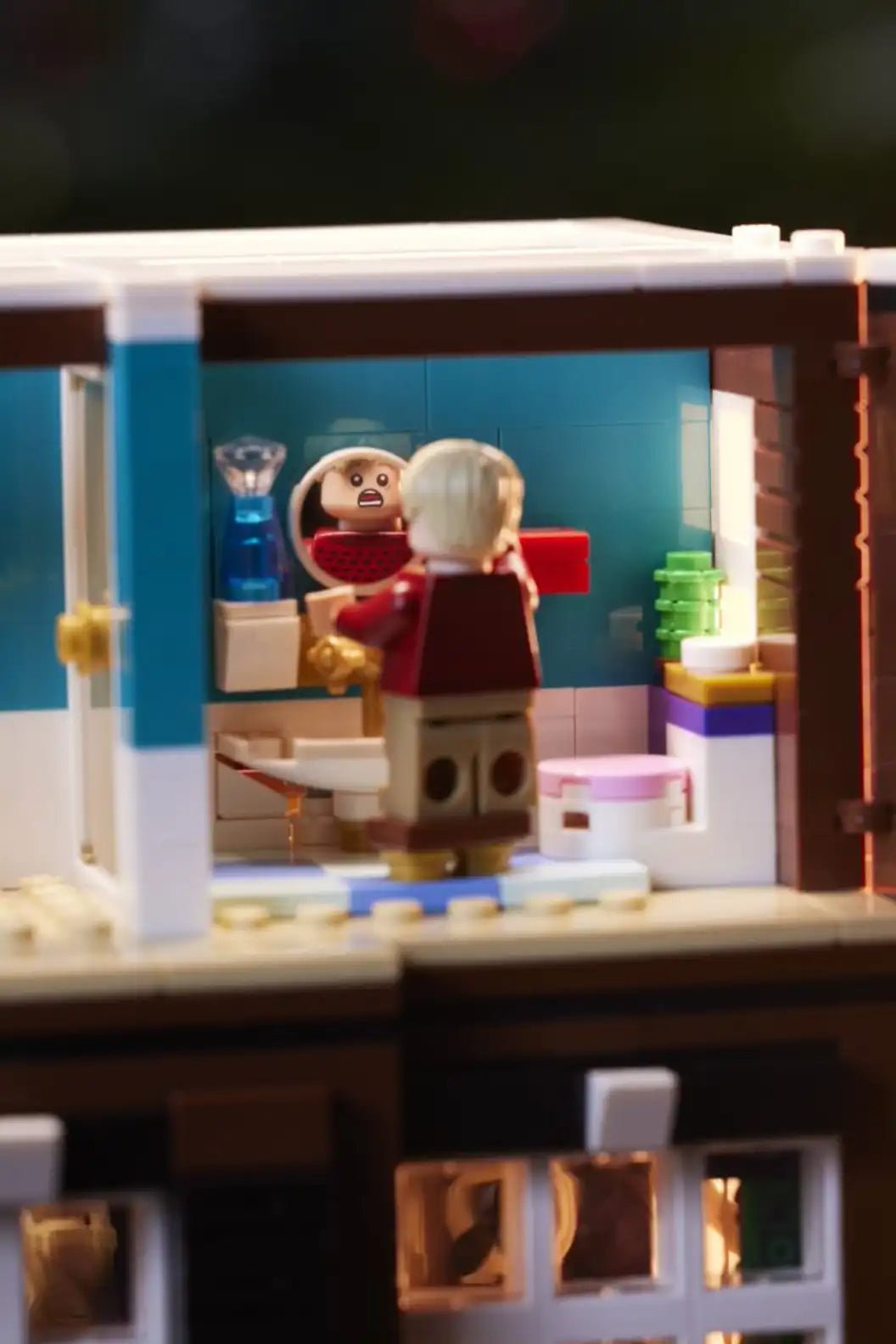 LEGO Ideas Home Alone - LOW&BEHOLD