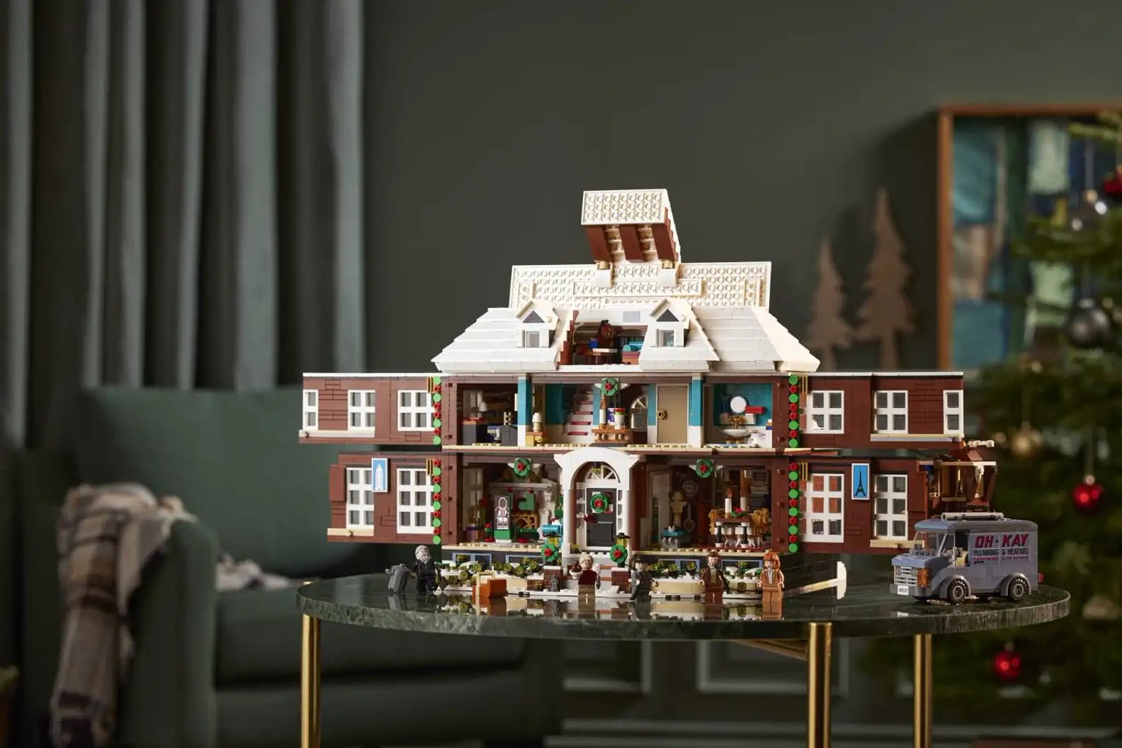 LEGO Ideas Home Alone - LOW&BEHOLD