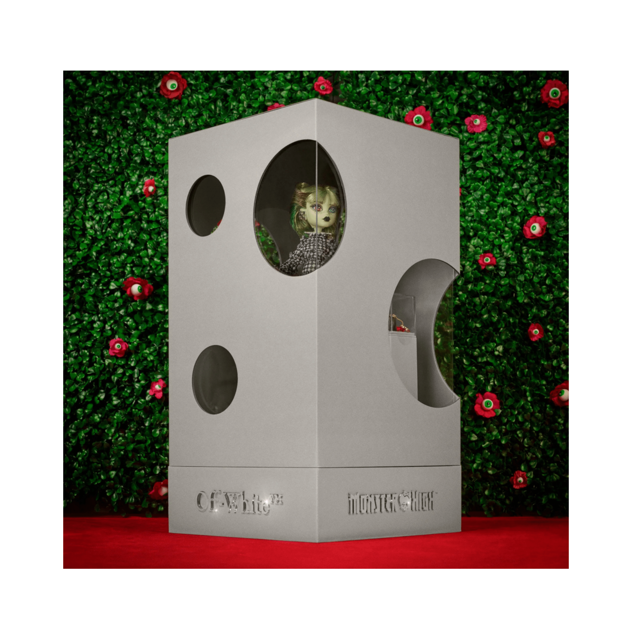 Mattel Creations Off-White c/o Monster High Harmonie Ghoul Doll - LOW&BEHOLD